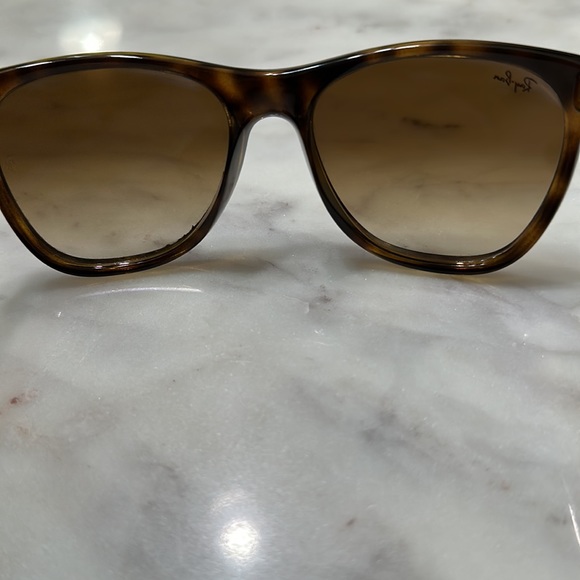 Ray Ban RB4184 Sunglasses - Picture 7 of 13